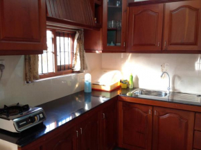 Гостиница Hikka Studio Apartment  Hikkaduwa